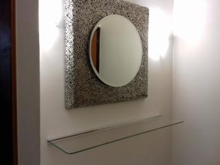 Base in ferro per specchio