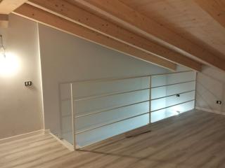 Scala interna in acciaio verniciato