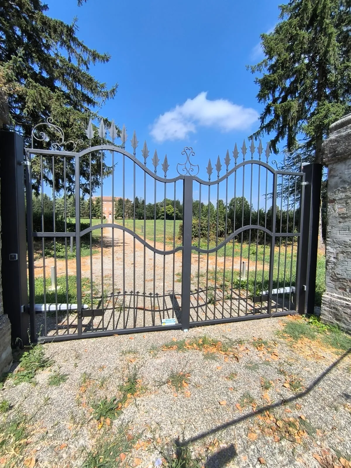 Cancello in ferro battuto forgiato a mano
