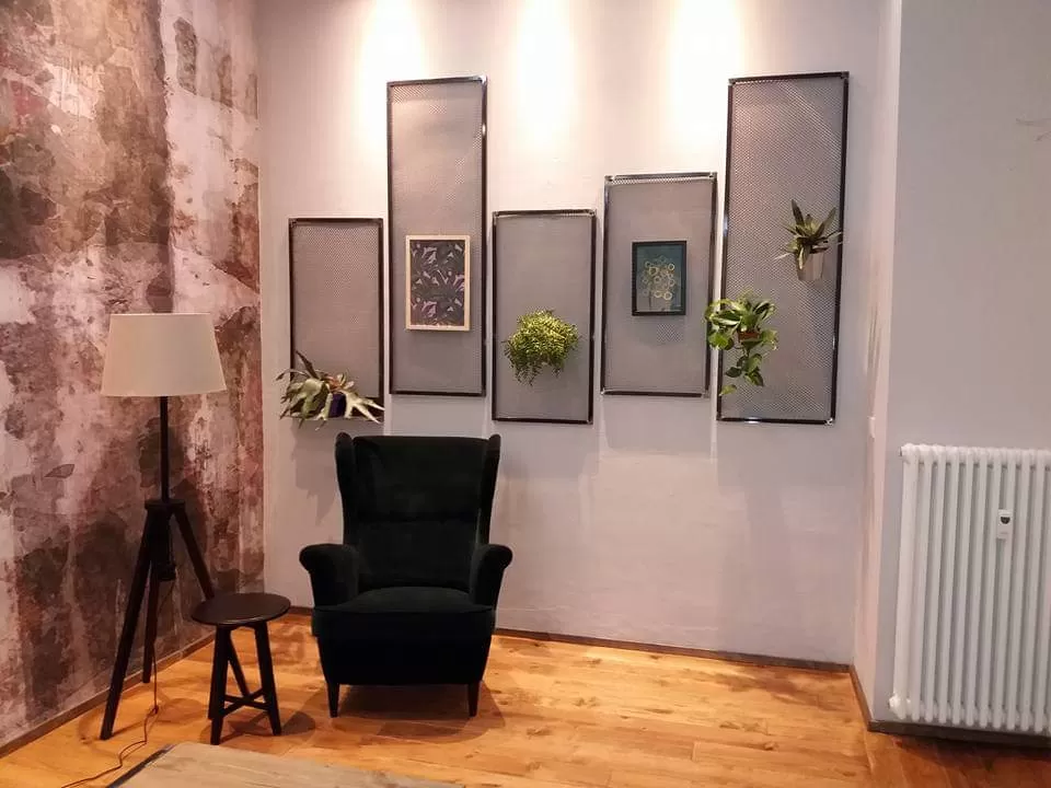 Arredi e complementi in ferro per oFF Bologna