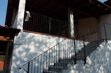 Parapetto corrimano in ferro battuto