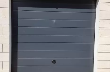 Porte da garage sezionali motorizzati