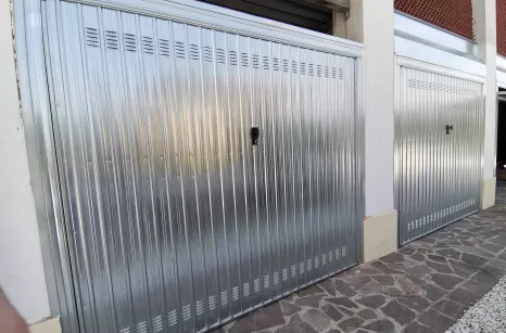 Portone garage