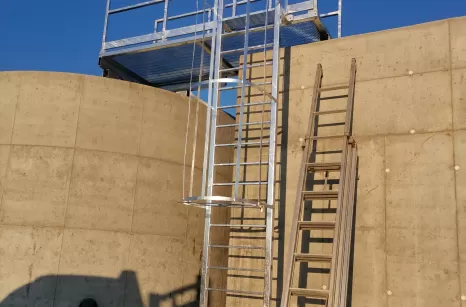 Scala in ferro zincato