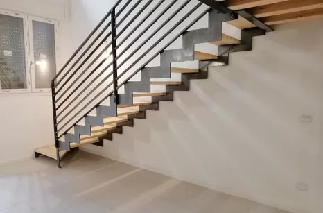 Soppalco in legno e metallo